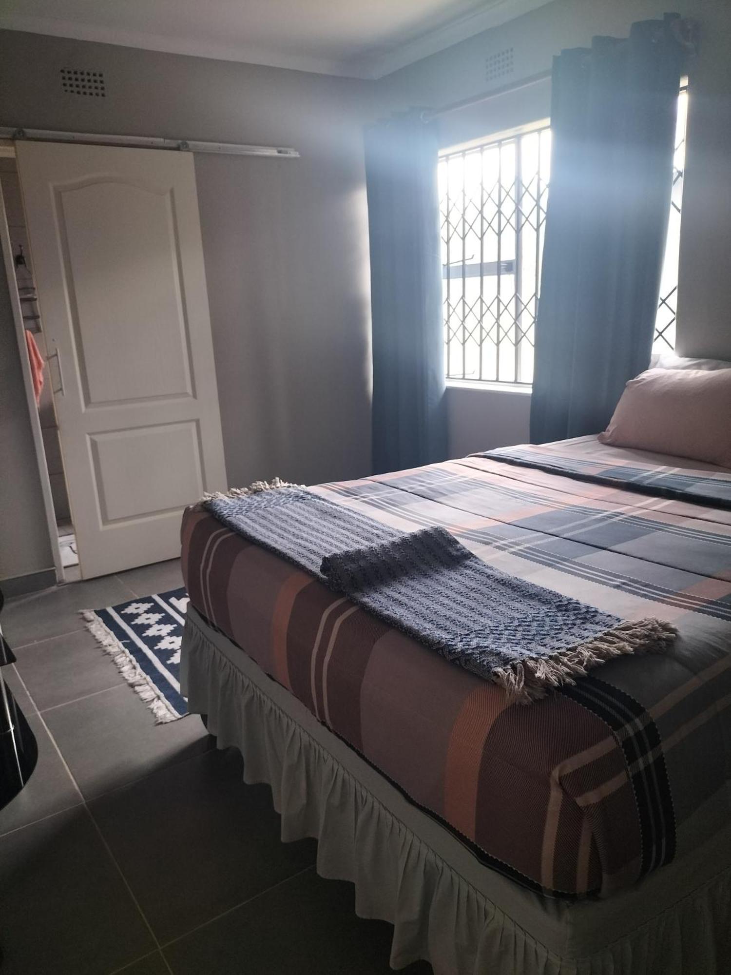 Homestay In & Out Overnight Newcastle